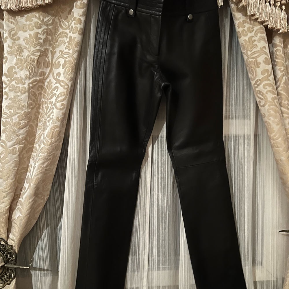 🔥♥️ NWT DKNY Leather Pants